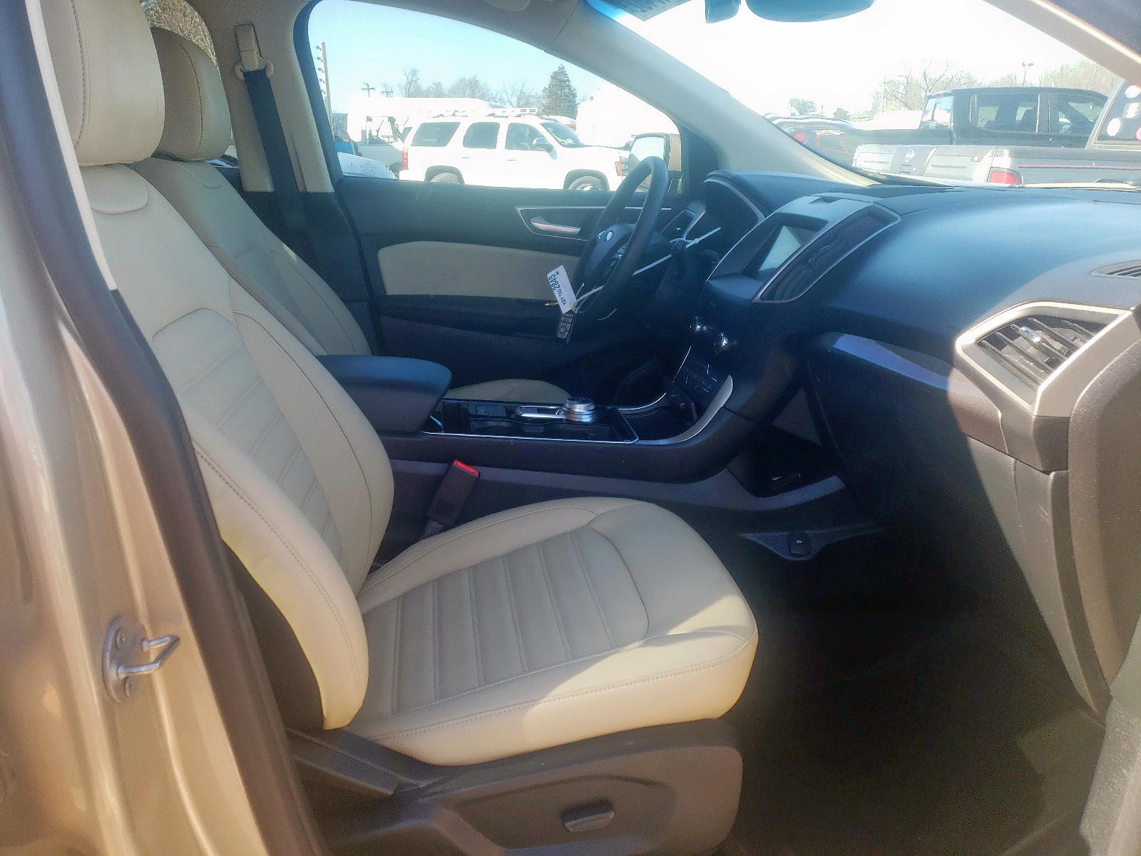 Photo 5 from auction – 2020 FORD EDGE SEL with VIN 2FMPK3J99LBB16190