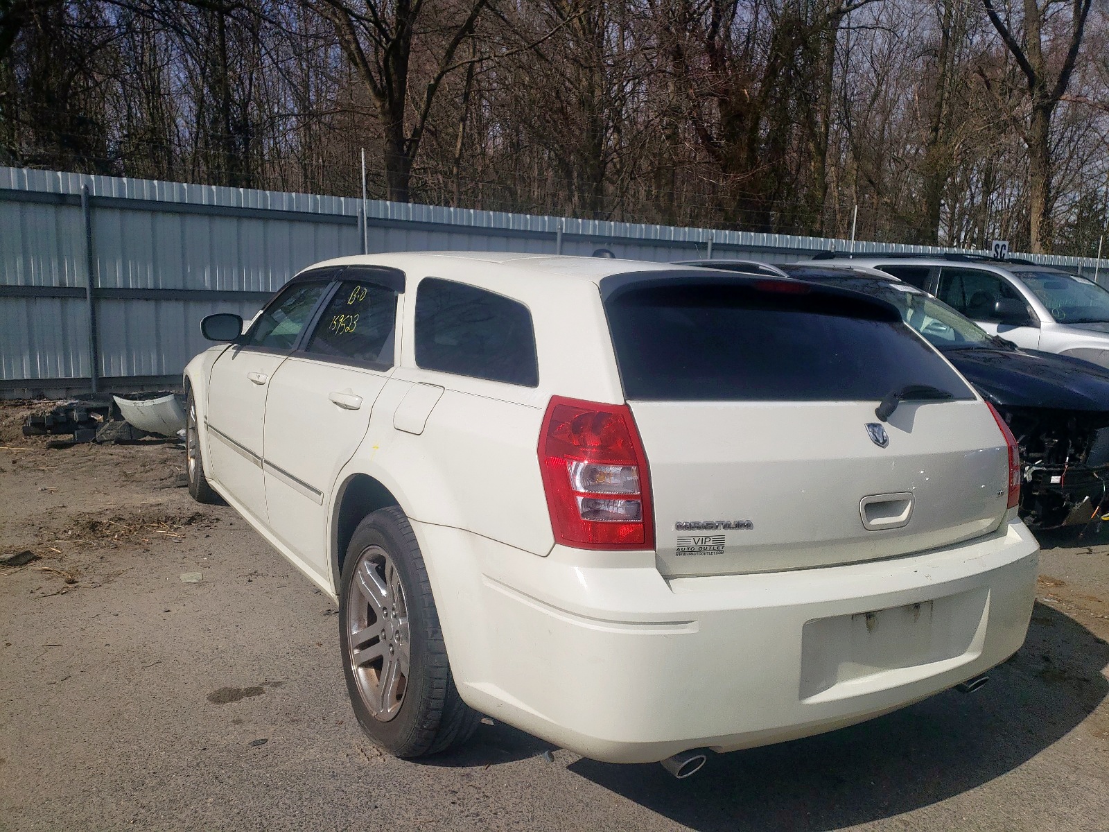 Photo 3 from auction – 2005 DODGE MAGNUM R/T with VIN 2D8GV58275H619122