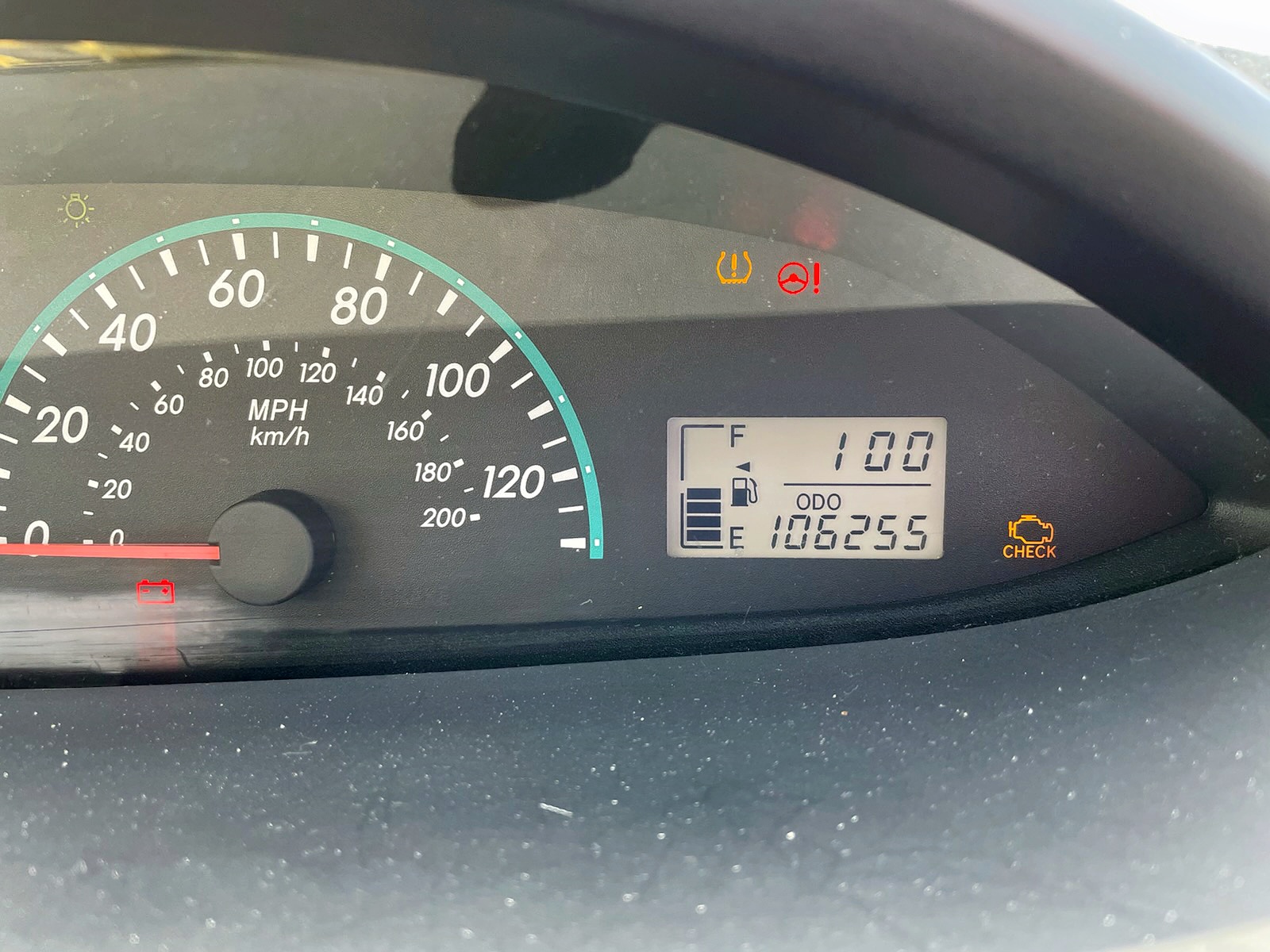 Photo 8 from auction – 2009 TOYOTA YARIS with VIN JTDBT903891344293