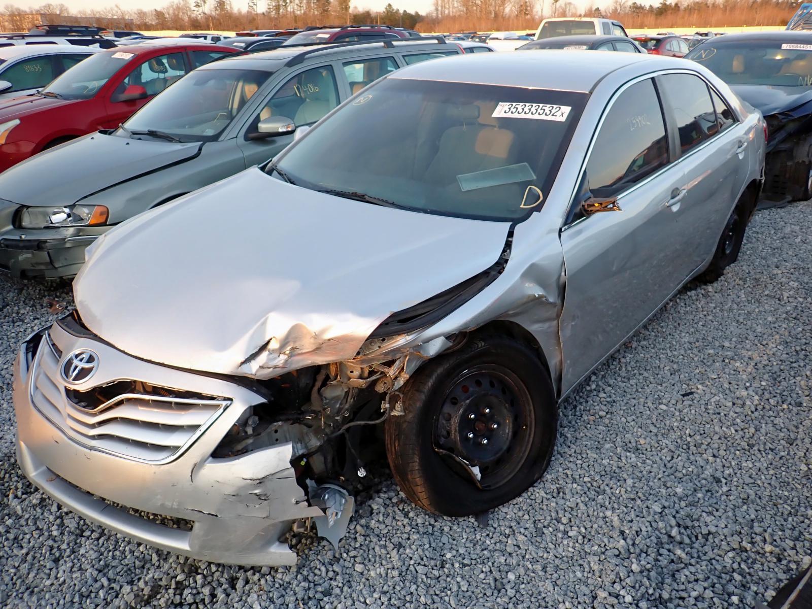 Photo 2 from auction – 2011 TOYOTA CAMRY with VIN 4T1BF3EK4BU118174