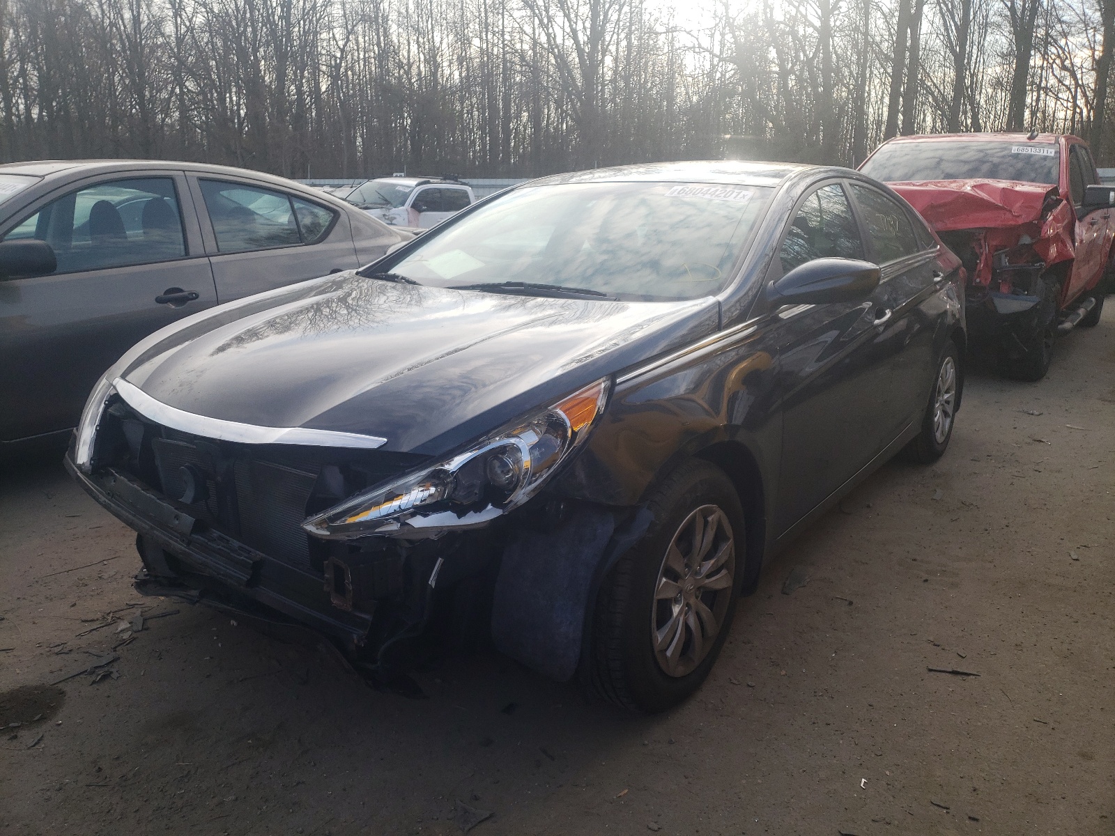 Photo 2 from auction – 2011 HYUNDAI SONATA GLS with VIN 5NPEB4ACXBH253266