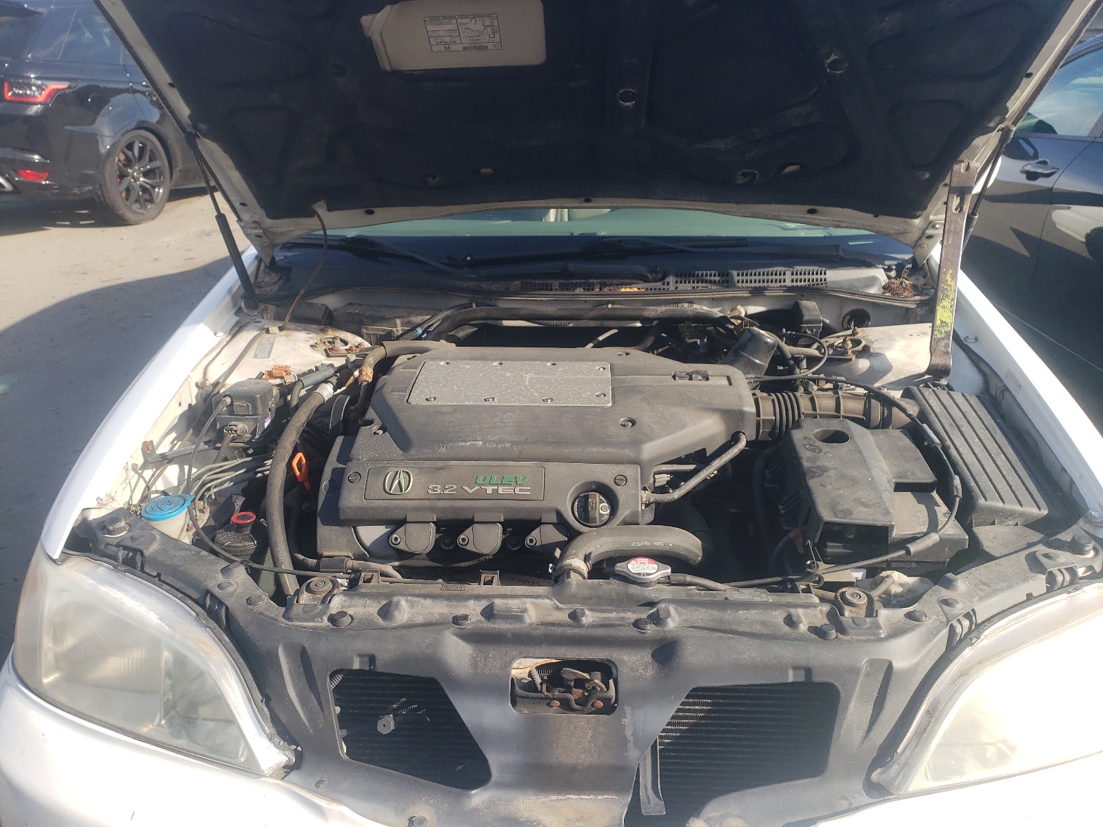 Photo 7 from auction – 2001 ACURA TL with VIN 19UUA56681A020677