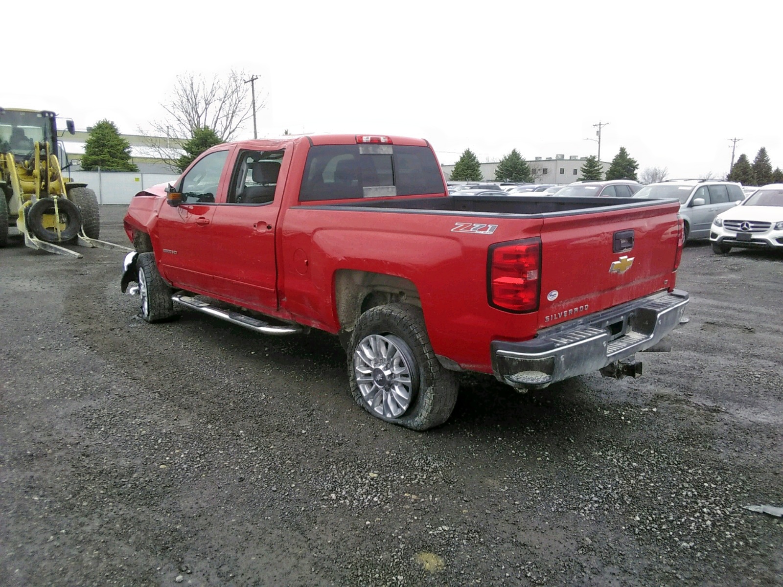 Photo 3 from auction – 2015 CHEVROLET SILVERADO with VIN 1GC1KVE87FF560162