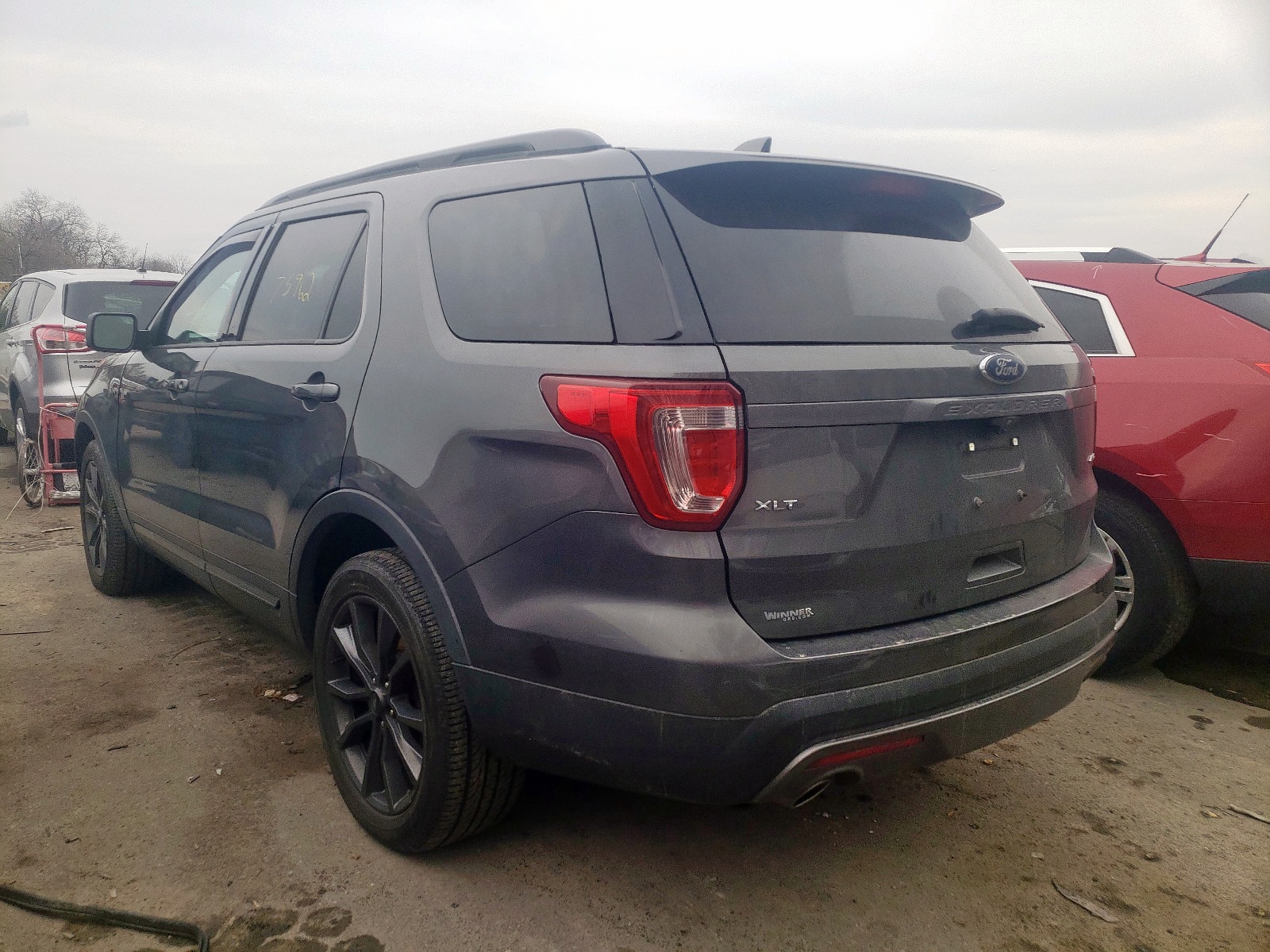 صورة رقم 3 من المزاد - 2017 FORD EXPLORER X مع VIN 1FM5K8D89HGA06909