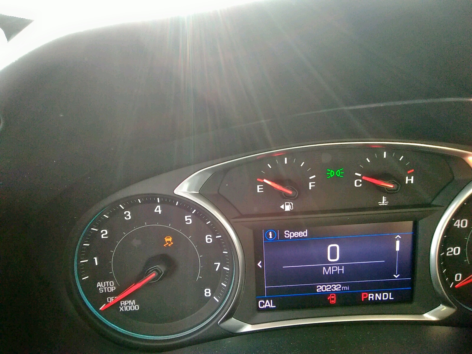 Photo 8 from auction – 2020 CHEVROLET EQUINOX LT with VIN 2GNAXLEX4L6117316
