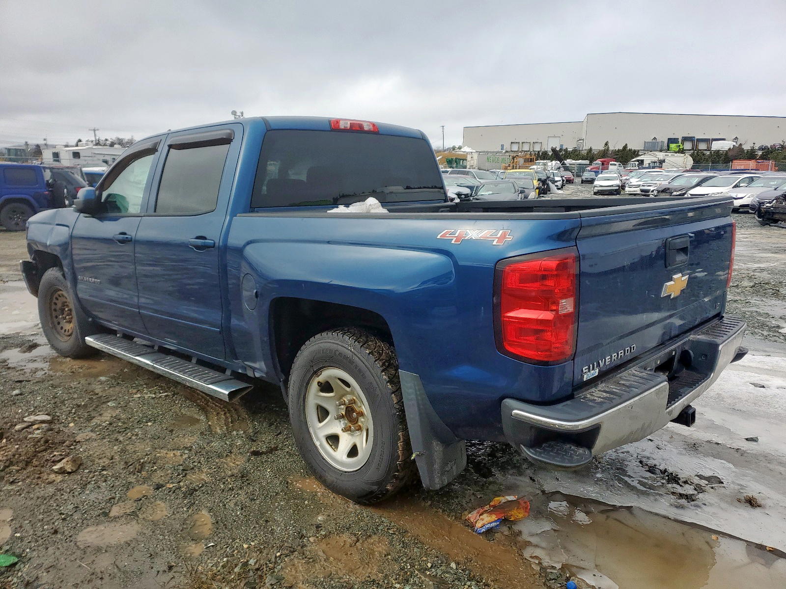 Photo 3 from auction – 2016 CHEVROLET SILVERADO with VIN 3GCUKREC4GG175151