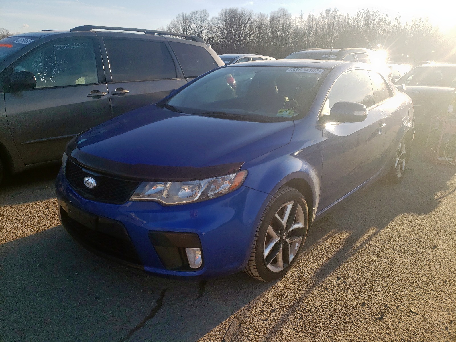 Photo 2 from auction – 2010 KIA FORTE SX with VIN KNAFW6A35A5176032