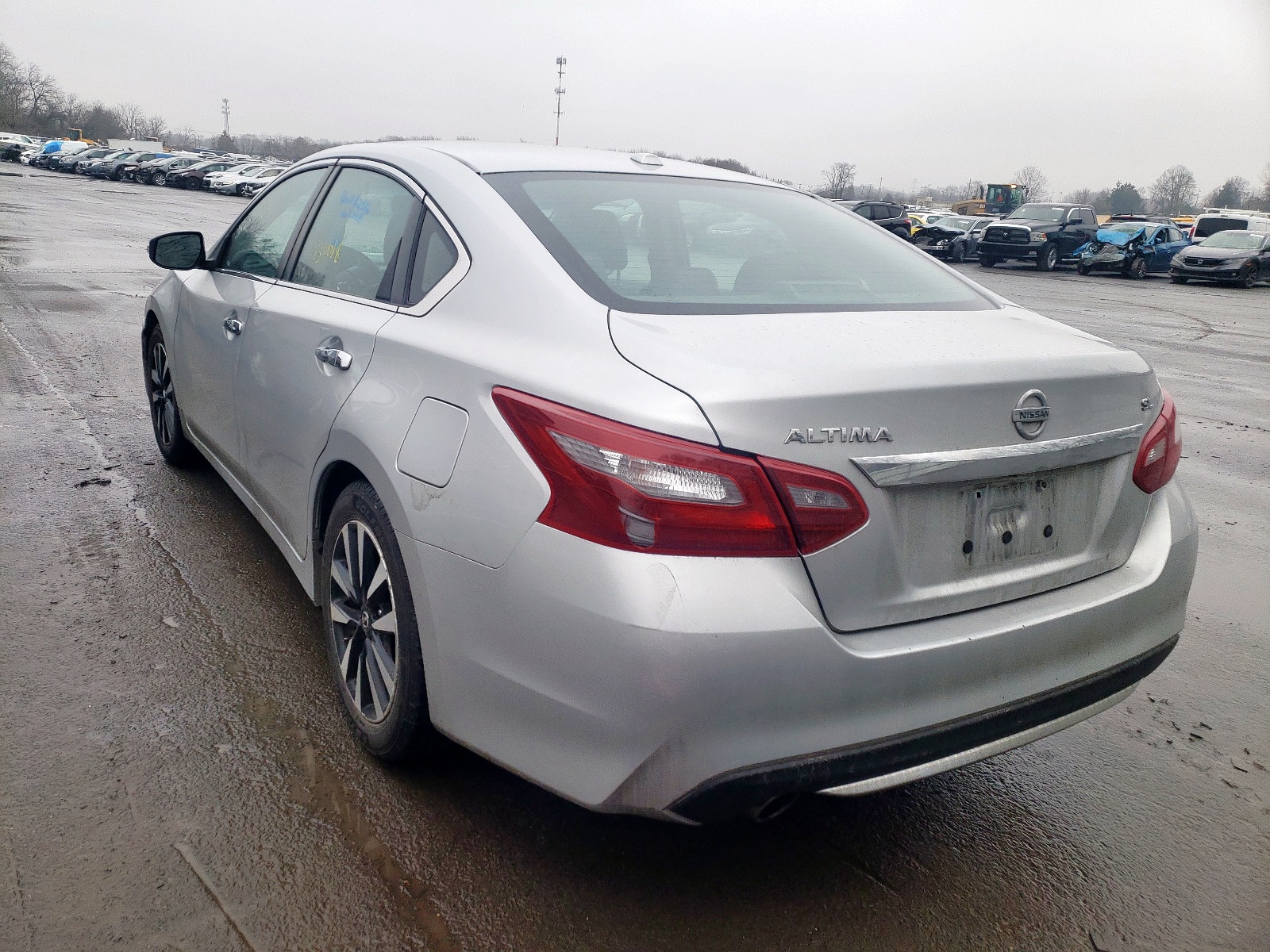 Photo 3 from auction – 2018 NISSAN ALTIMA 2.5 with VIN 1N4AL3AP0JC197802