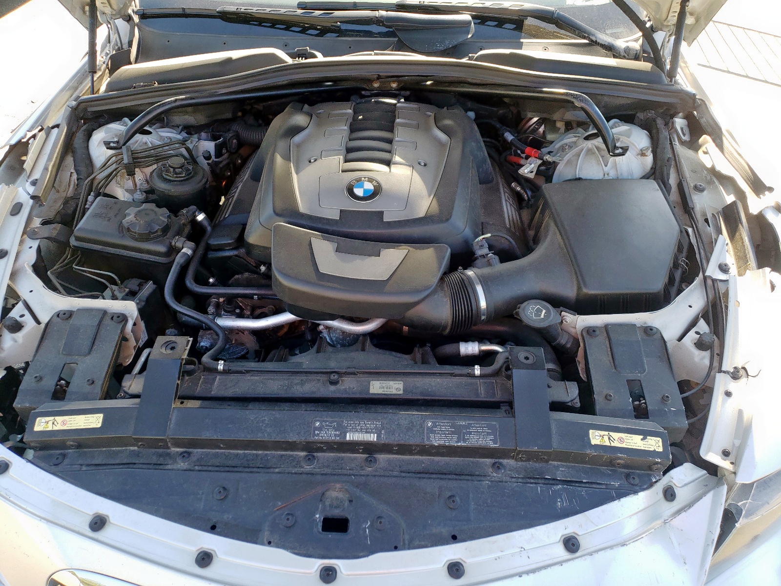 Photo 9 from auction – 2006 BMW 650 I with VIN WBAEH13456CR50880