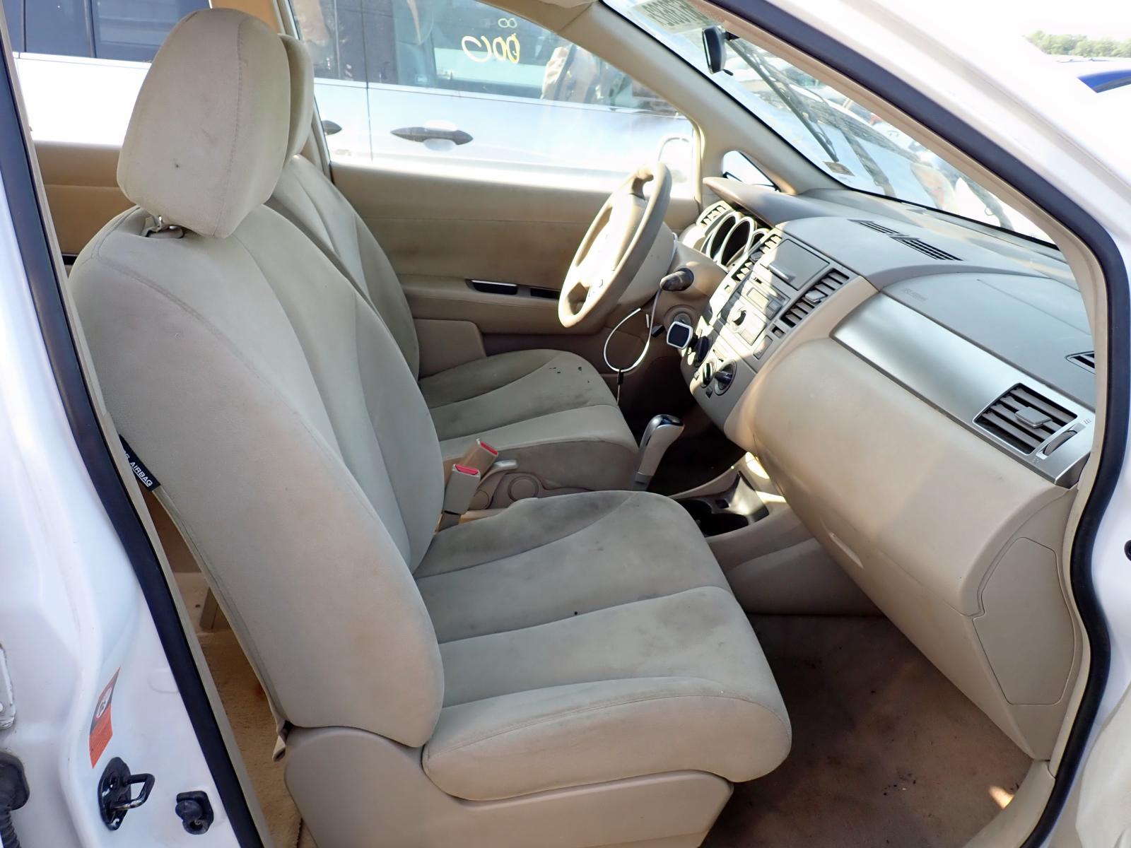 Photo 5 from auction – 2008 NISSAN VERSA S with VIN 3N1BC13E58L453125