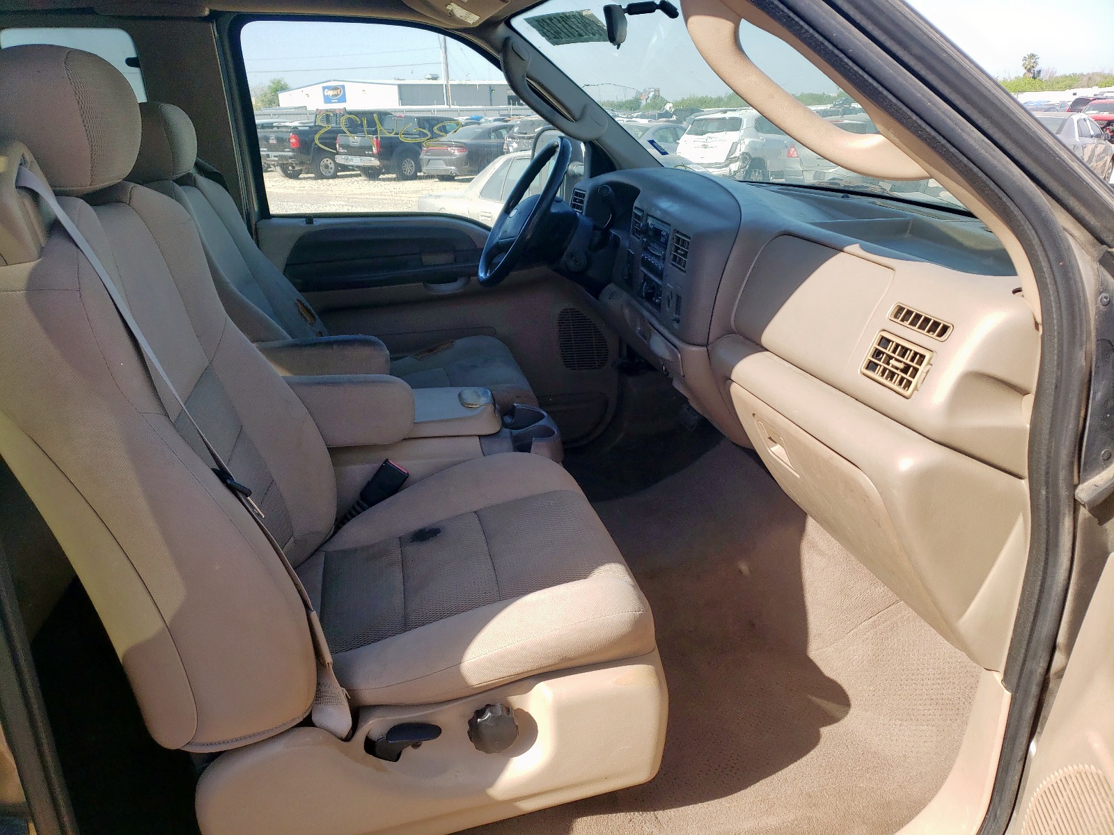 Photo 5 from auction – 2004 FORD F250 SUPER with VIN 1FTNX21P64EB77038
