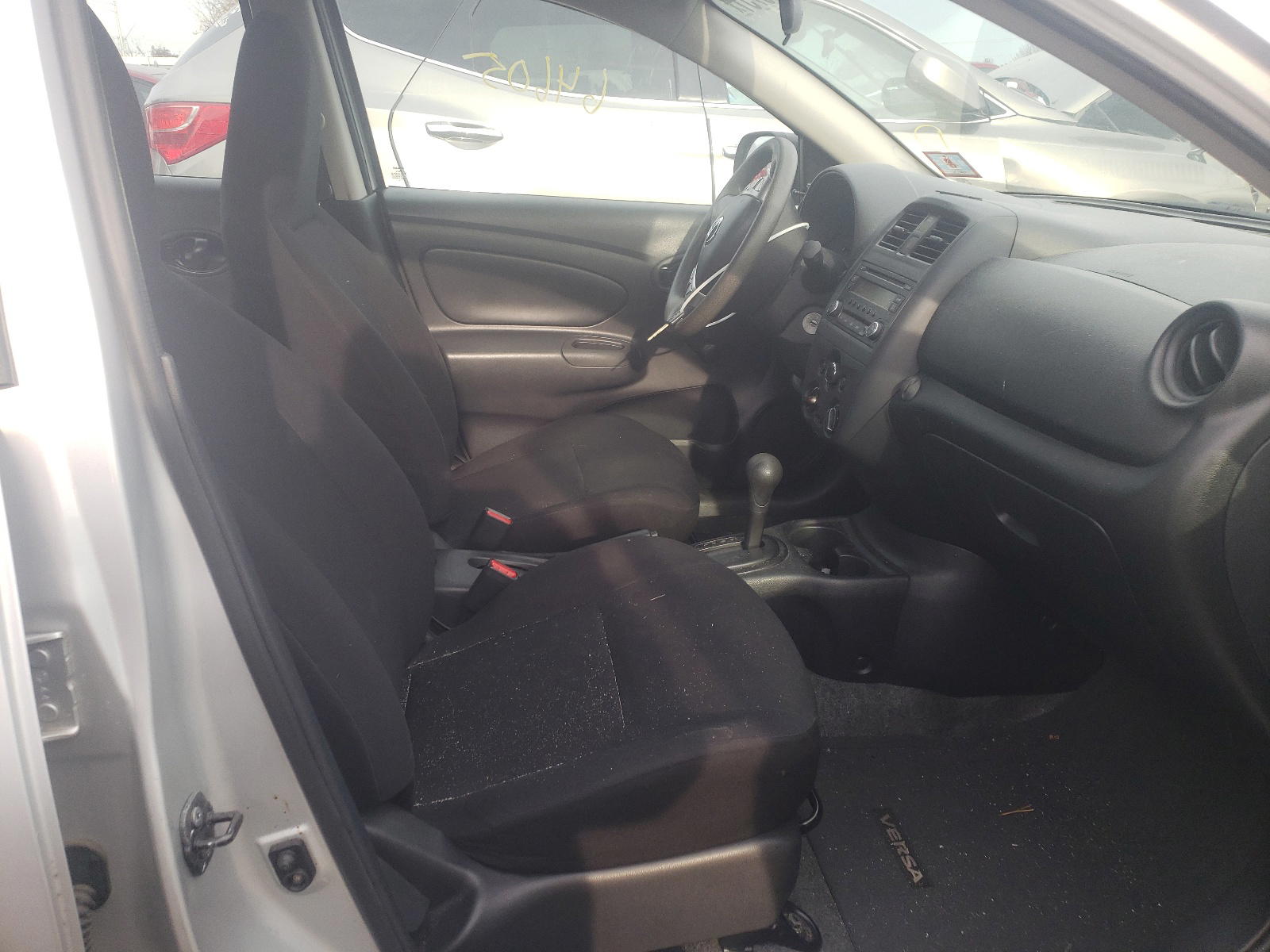 Photo 5 from auction – 2015 NISSAN VERSA S with VIN 3N1CN7AP1FL822565