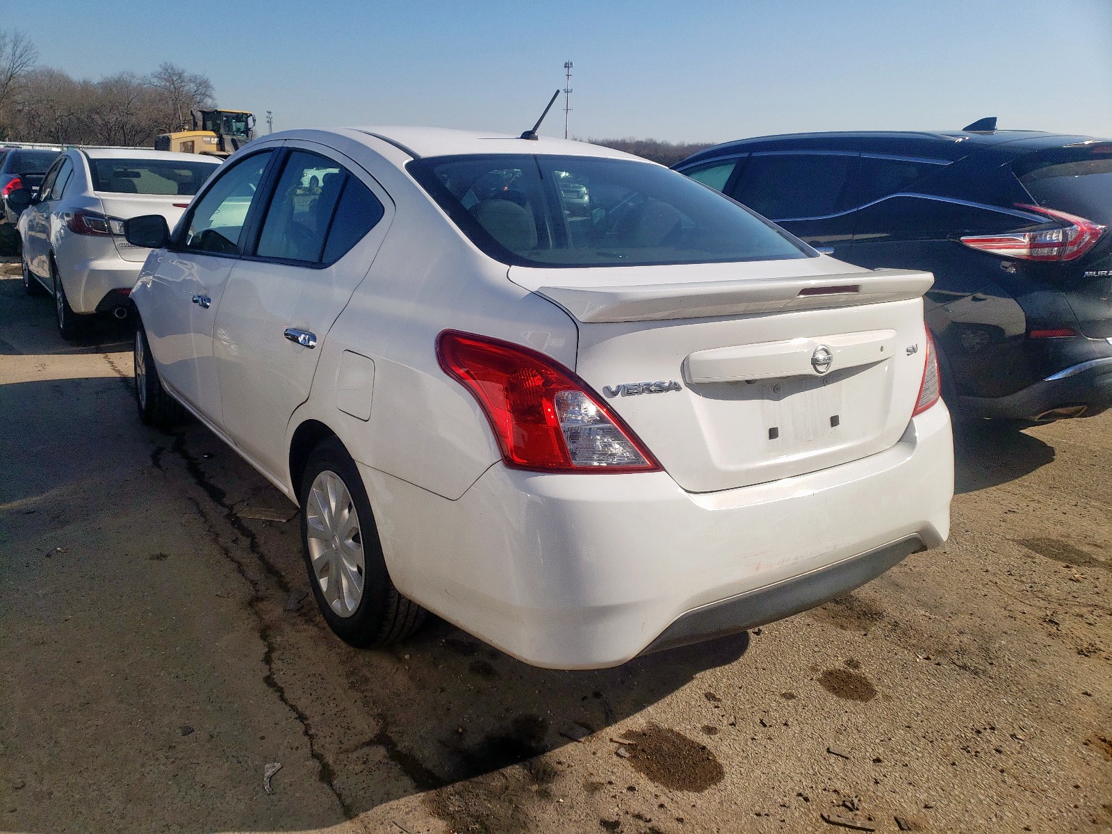 Photo 3 from auction – 2018 NISSAN VERSA S with VIN 3N1CN7AP4JL885135