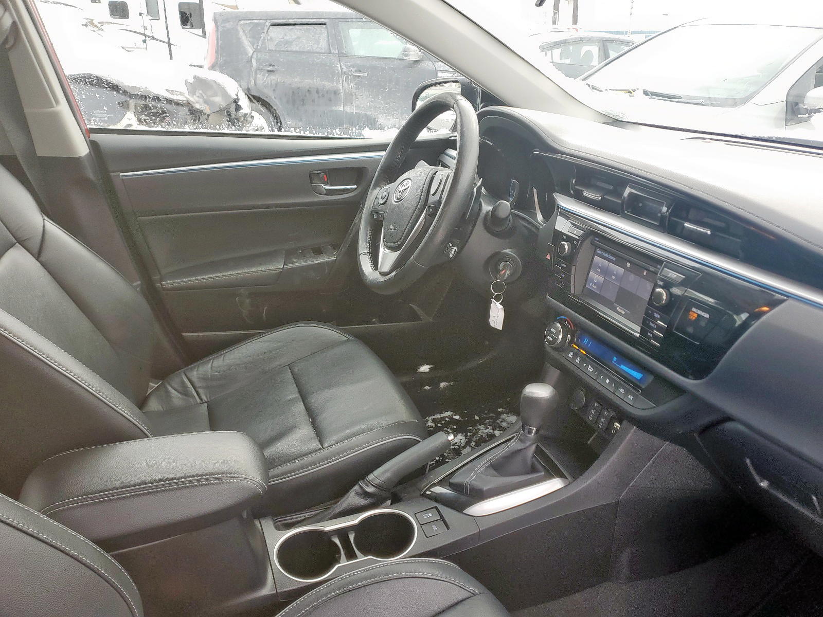 Photo 5 from auction – 2014 TOYOTA COROLLA L with VIN 2T1BURHE0EC097747