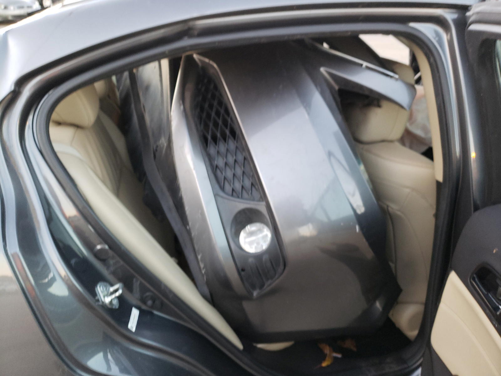 Photo 6 from auction – 2013 ACURA ILX 20 PRE with VIN 19VDE1F59DE007014