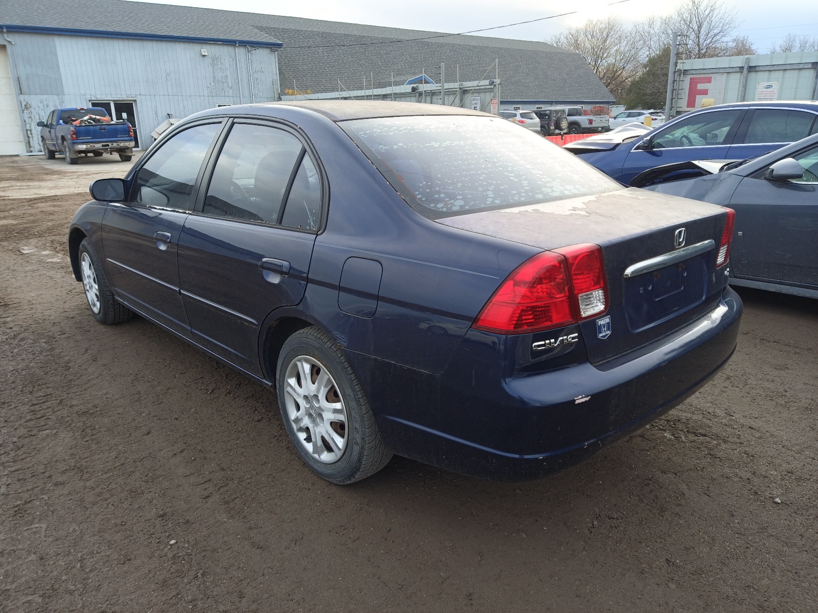 Photo 3 from auction – 2003 HONDA CIVIC EX with VIN 2HGES26713H502968