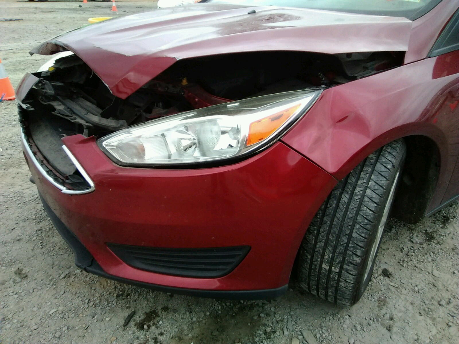 Photo 9 from auction – 2017 FORD FOCUS SE with VIN 1FADP3K28HL274690