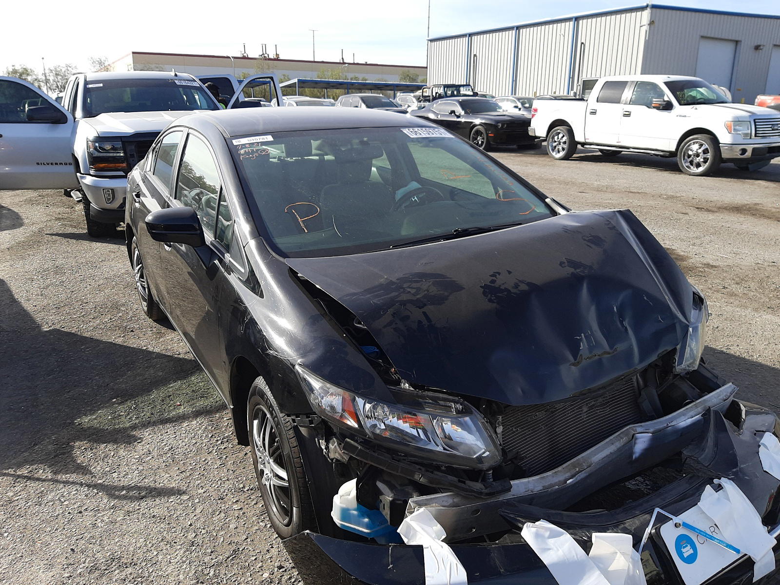 HONDA CIVIC LX 2015 with VIN 19XFB2F56FE029909 - Photo from auction
