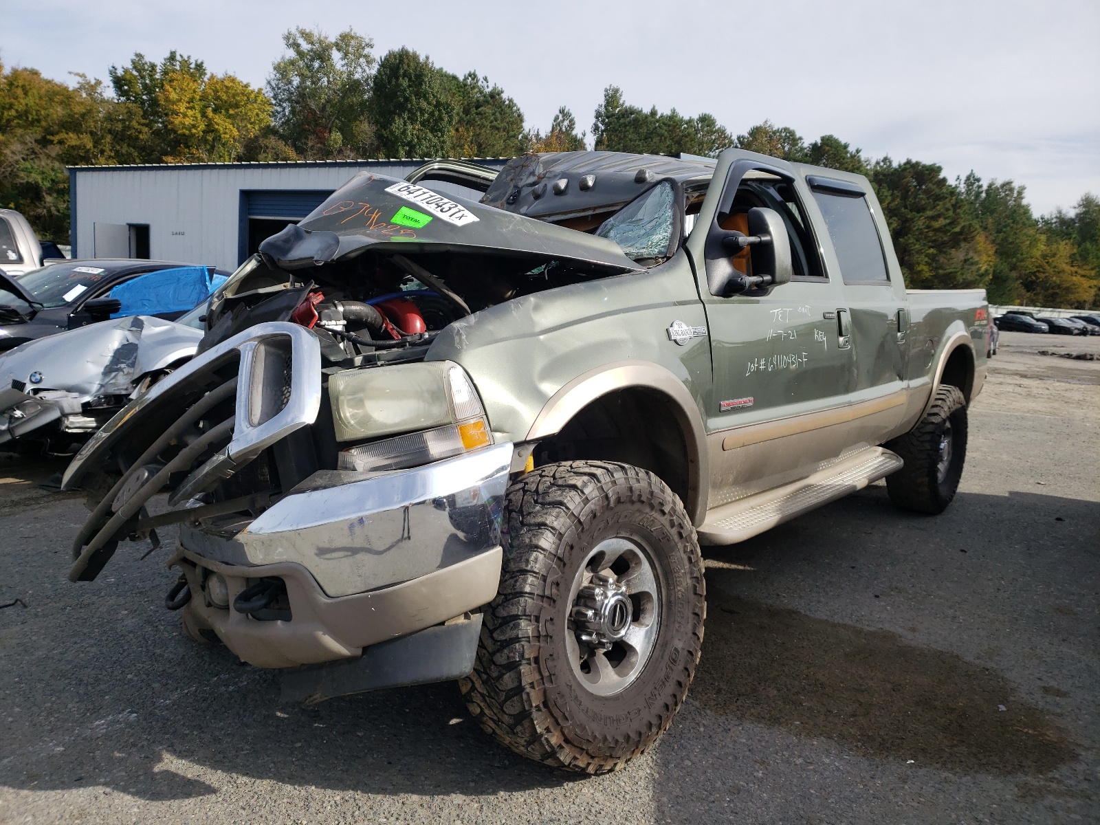 Photo 2 from auction – 2004 FORD F250 SUPER with VIN 1FTNW21P24EB74625