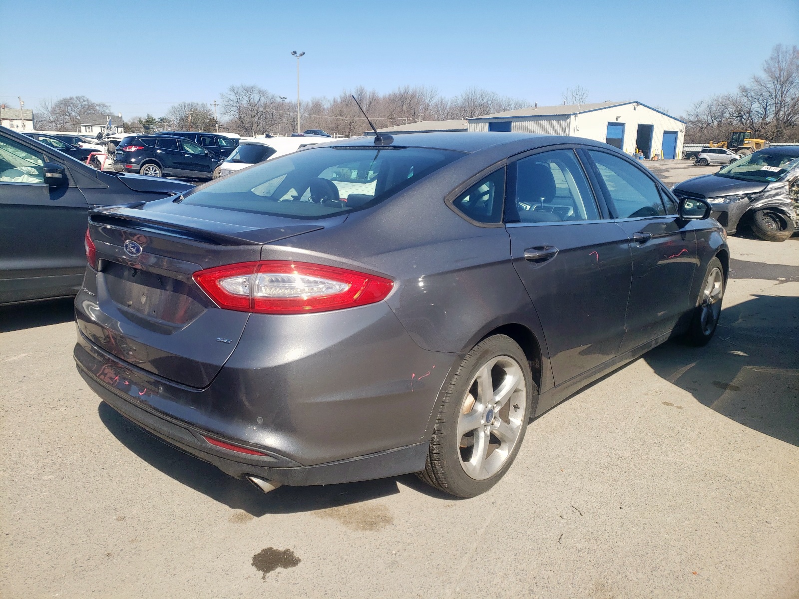 Photo 4 from auction – 2013 FORD FUSION SE with VIN 3FA6P0H71DR224459