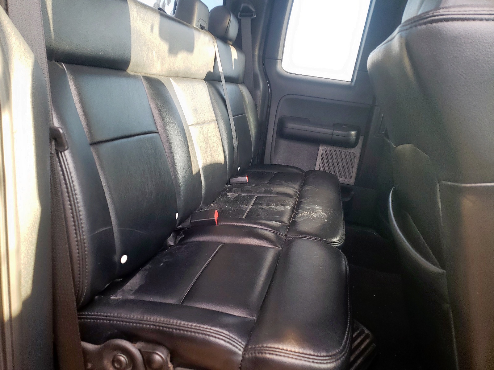 Photo 6 from auction – 2007 FORD F150 with VIN 1FTPX14V47NA85833