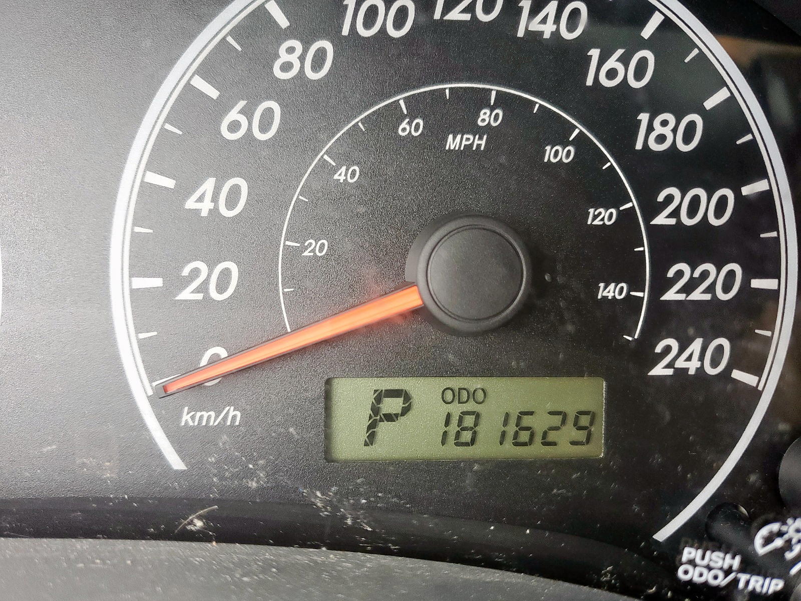Photo 13 from auction – 2009 TOYOTA COROLLA BA with VIN 2T1BU40E19C079889
