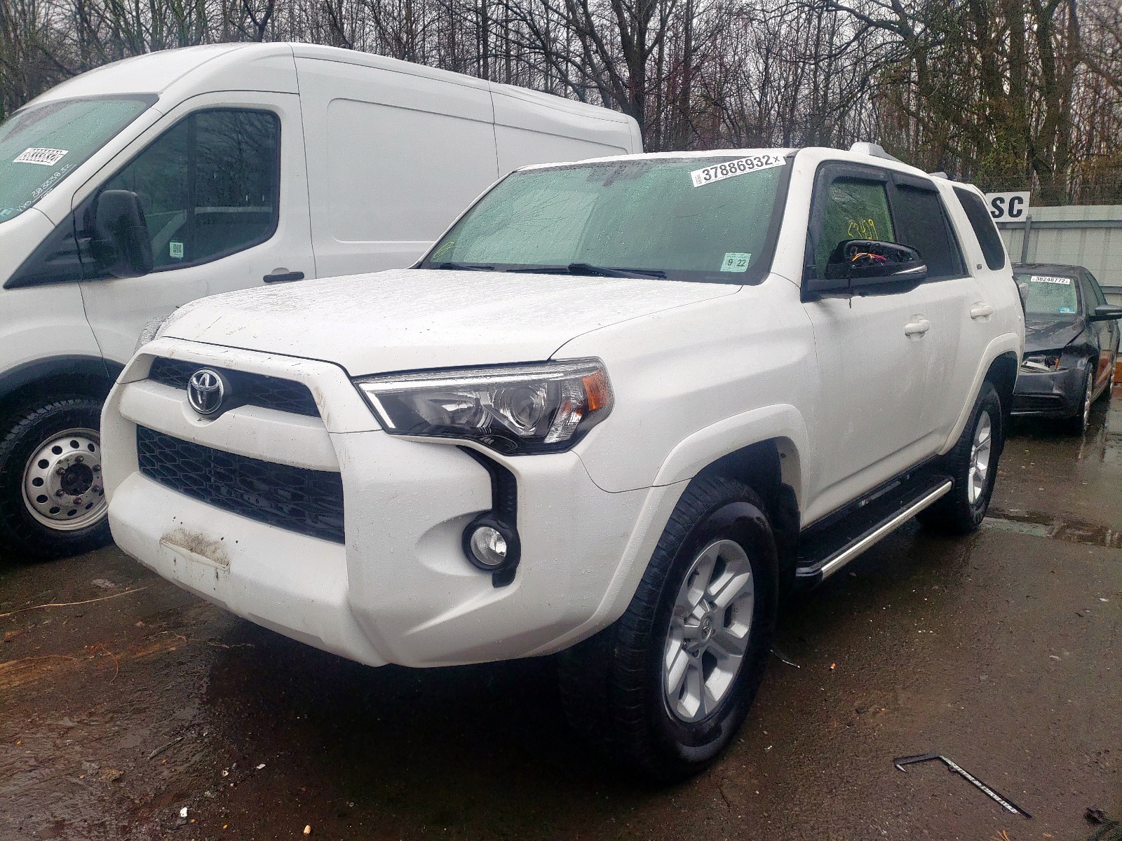 Photo 2 from auction – 2017 TOYOTA 4RUNNER SR with VIN JTEBU5JR0H5429446