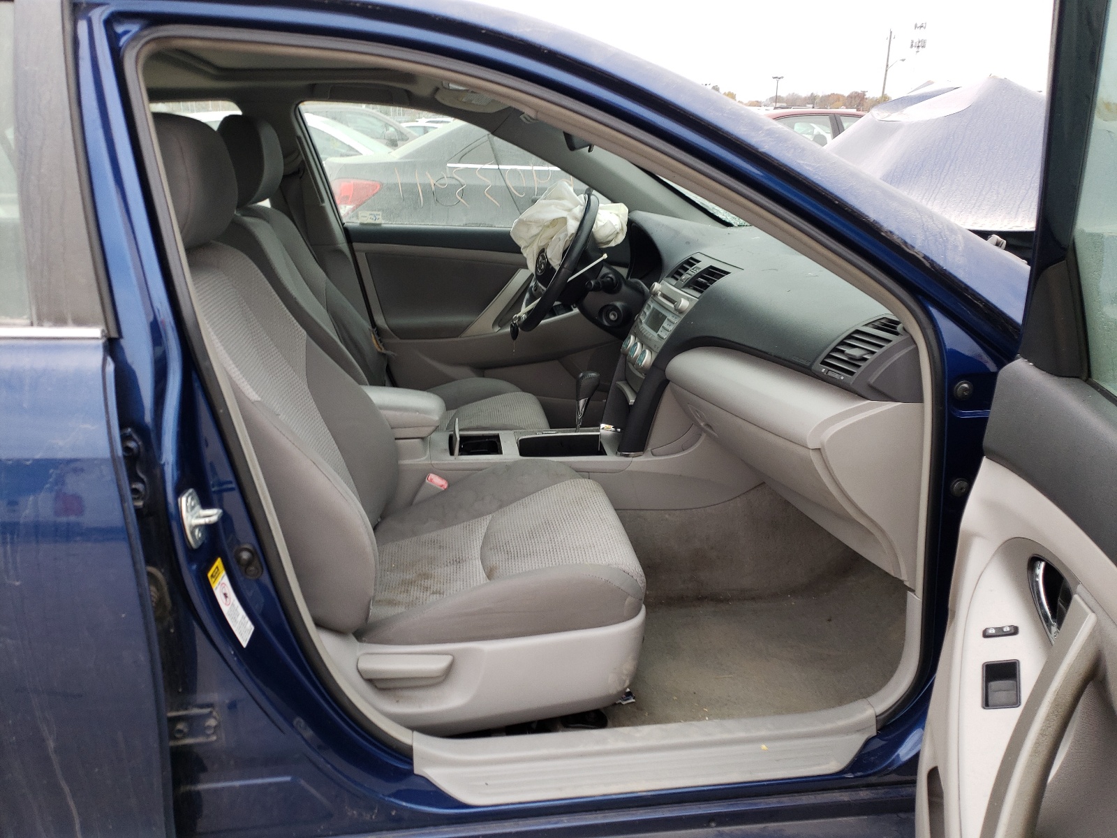 Photo 5 from auction – 2008 TOYOTA CAMRY CE with VIN 4T1BE46K58U196964