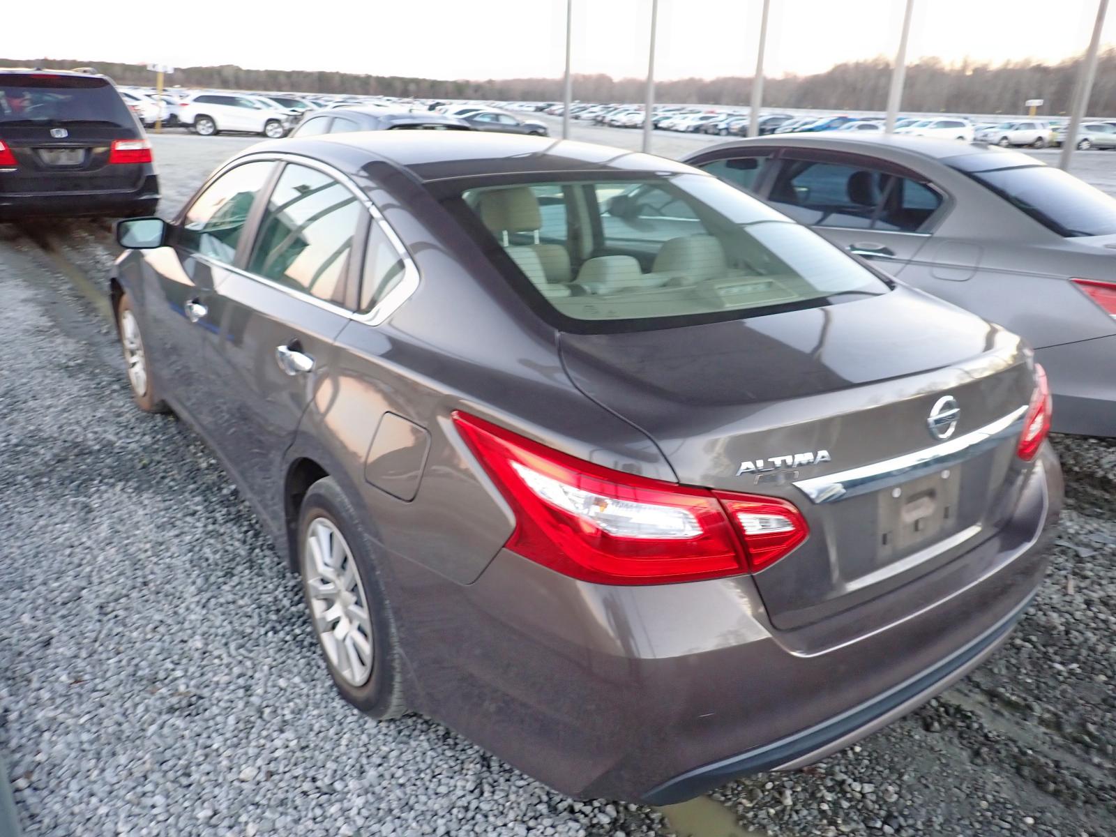 Photo 3 from auction – 2016 NISSAN ALTIMA 2.5 with VIN 1N4AL3AP9GN355292