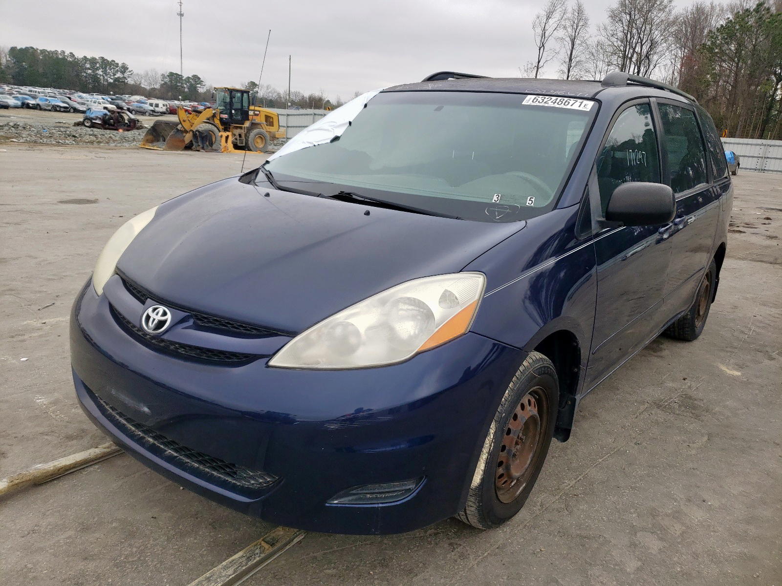 Photo 2 from auction – 2006 TOYOTA VAN with VIN 5TDZA23C96S499117