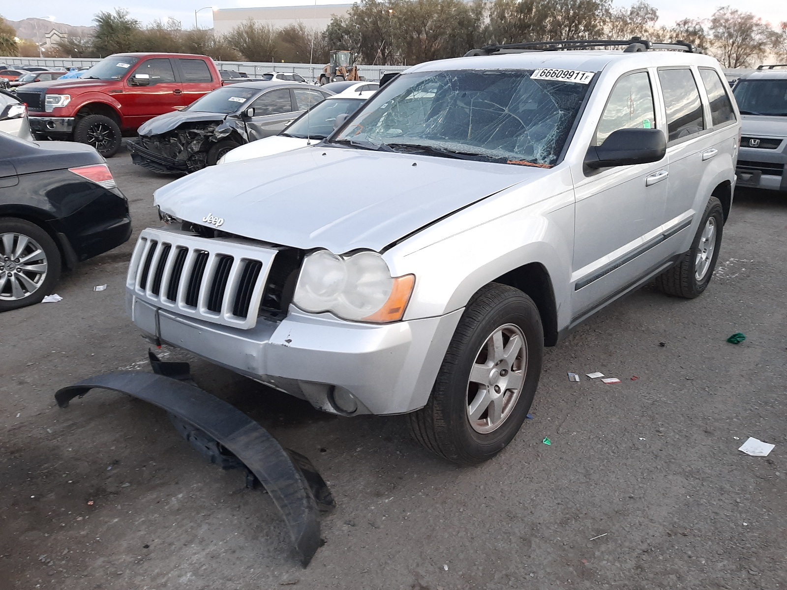 Photo 2 from auction – 2008 JEEP GRAND CHER with VIN 1J8GR48K58C197350