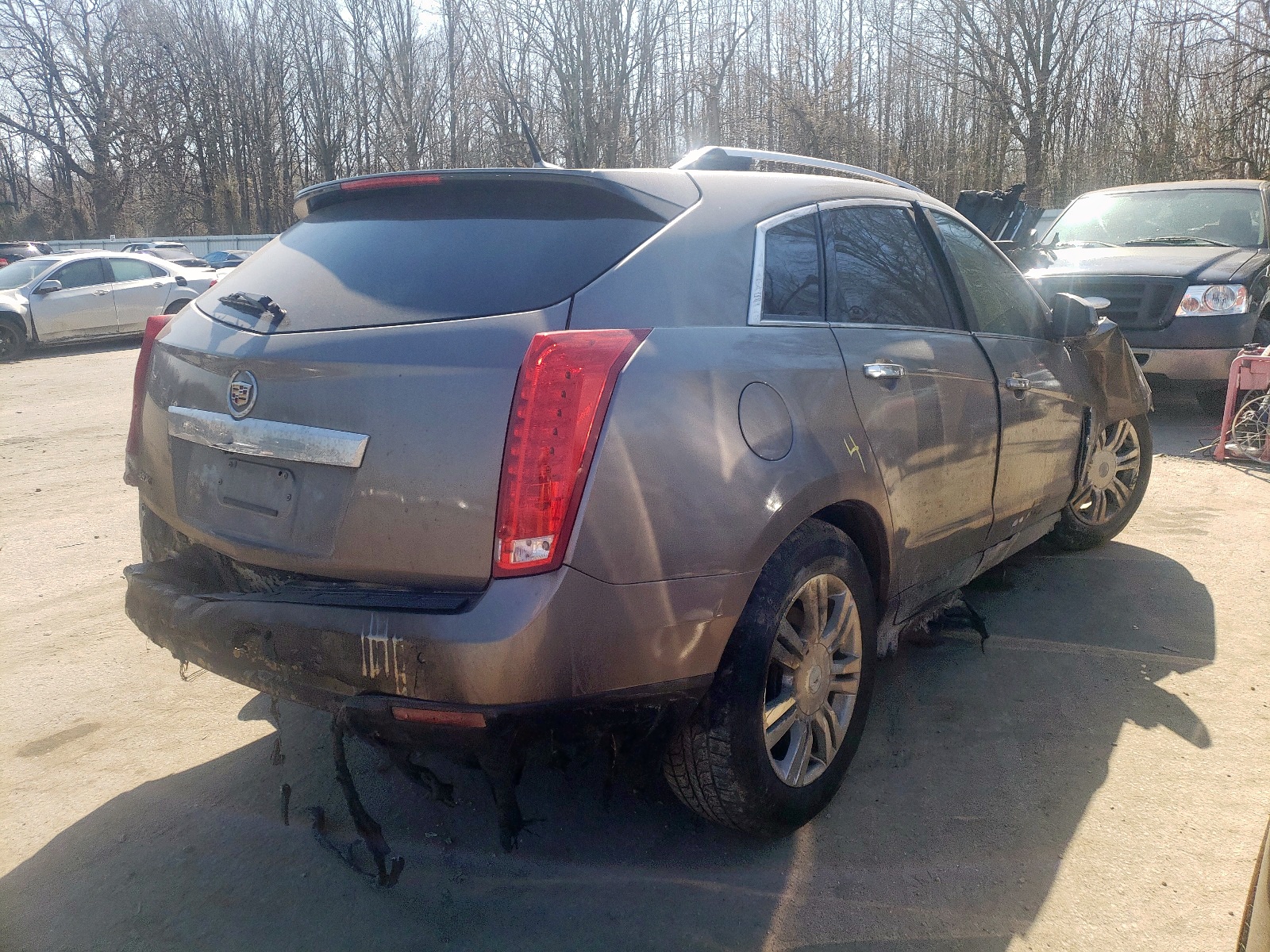 Photo 4 from auction – 2011 CADILLAC SRX LUXURY with VIN 3GYFNAEY7BS561897