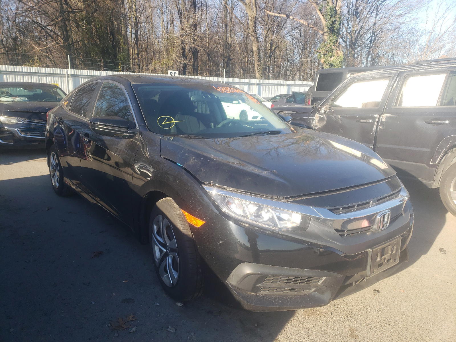HONDA CIVIC LX 2017 with VIN 2HGFC2F58HH543718 - Photo from auction