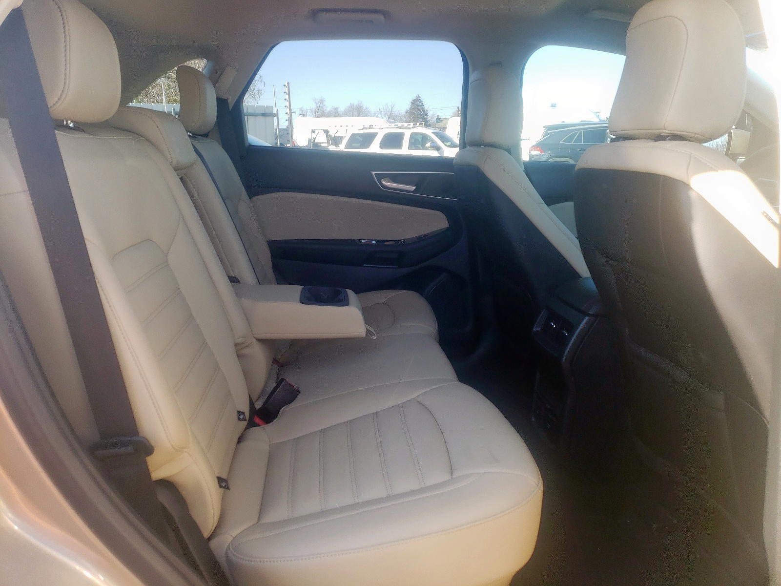 Photo 6 from auction – 2020 FORD EDGE SEL with VIN 2FMPK3J99LBB16190