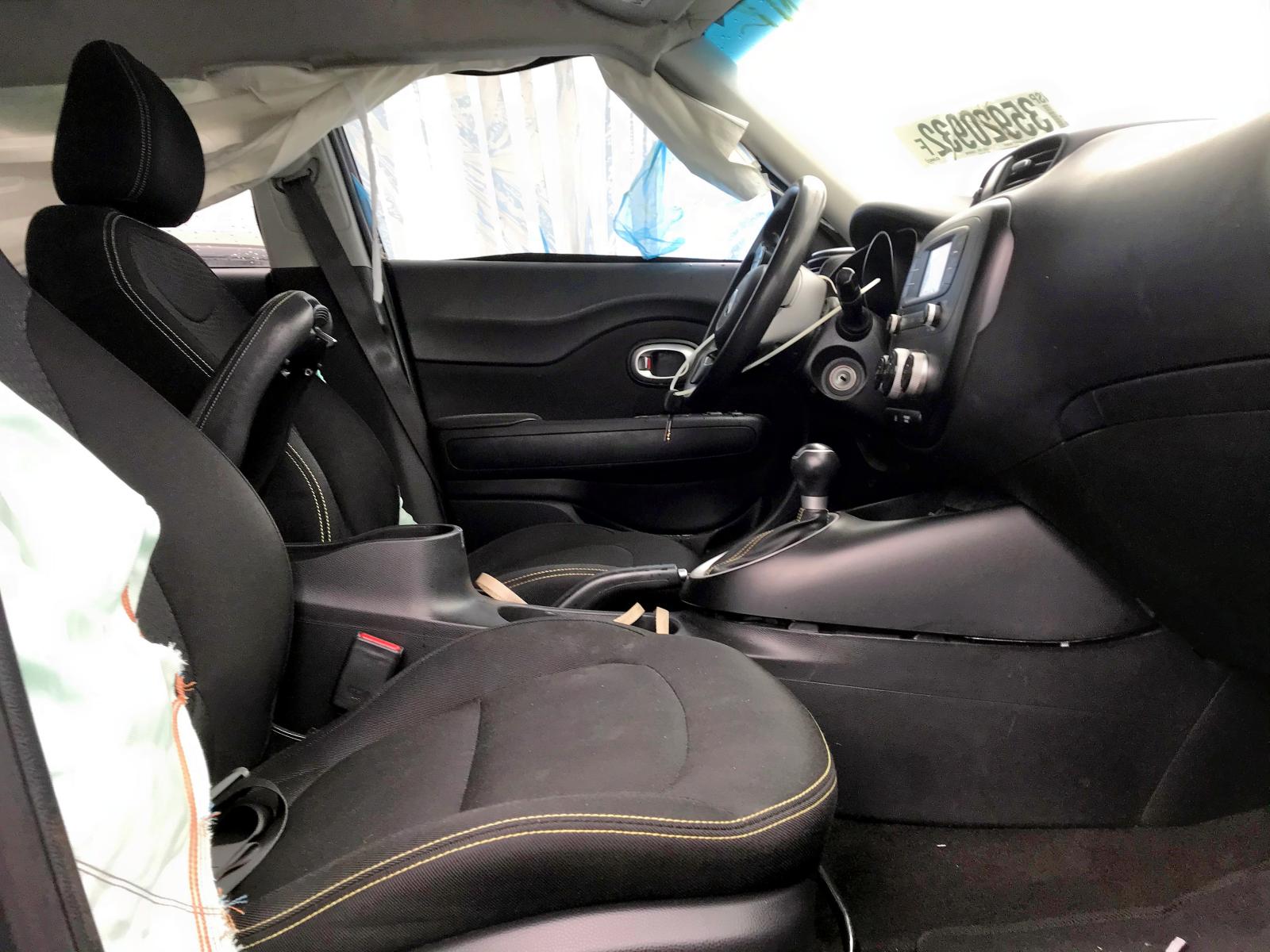 Photo 5 from auction – 2016 KIA SOUL + with VIN KNDJP3A5XG7376153
