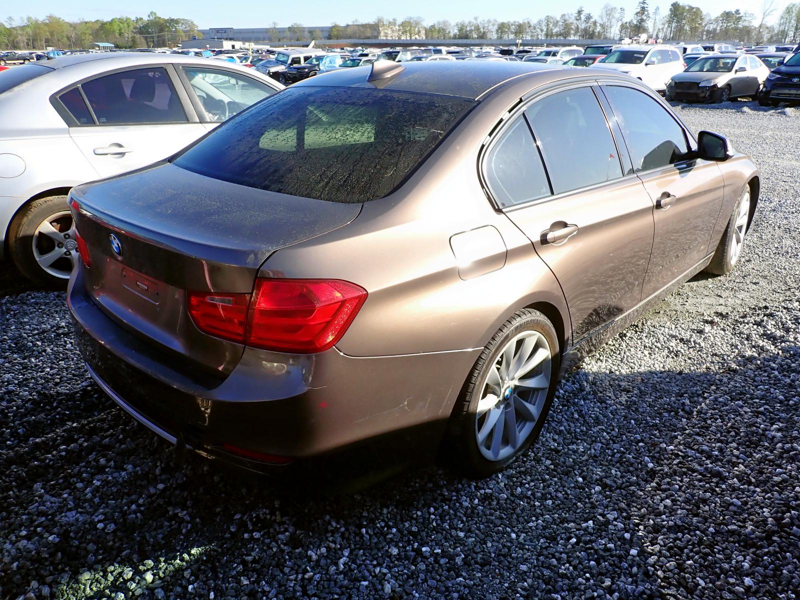 Photo 4 from auction – 2013 BMW 328 I with VIN WBA3A5C51DJ461798