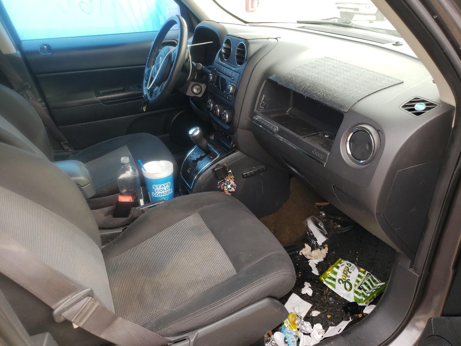 Photo 5 from auction – 2016 JEEP PATRIOT LA with VIN 1C4NJPFA2GD792537