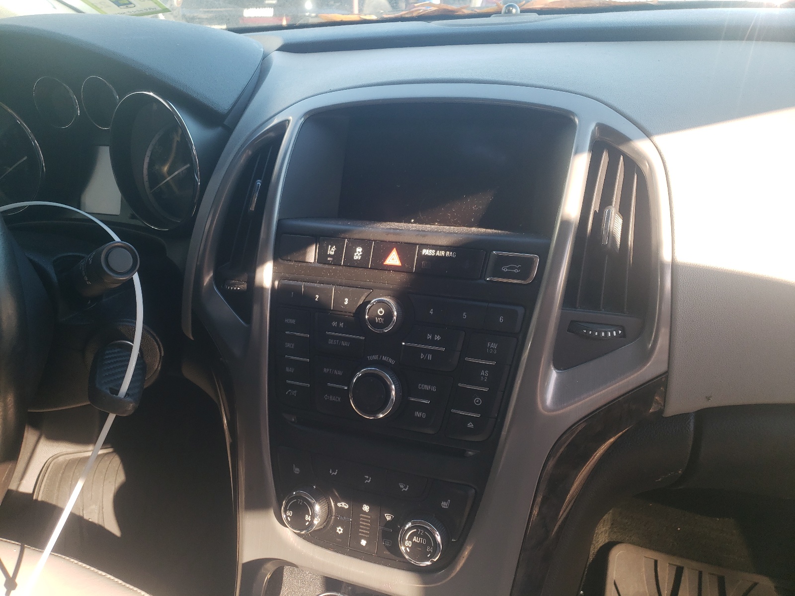 Photo 9 from auction – 2016 BUICK VERANO SPO with VIN 1G4PW5SK3G4184132