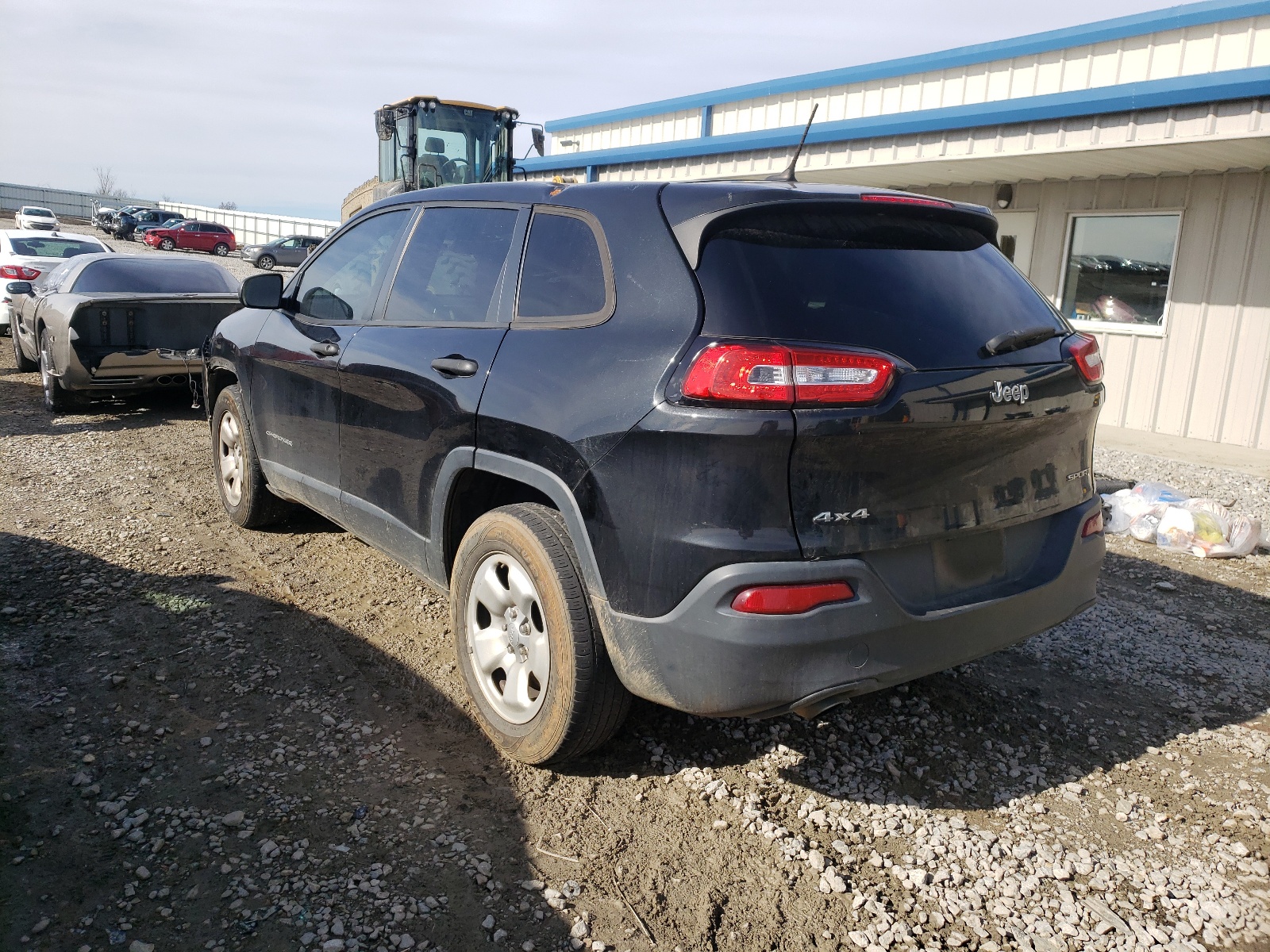 Photo 3 from auction – 2014 JEEP CHEROKEE S with VIN 1C4PJMAB0EW273818