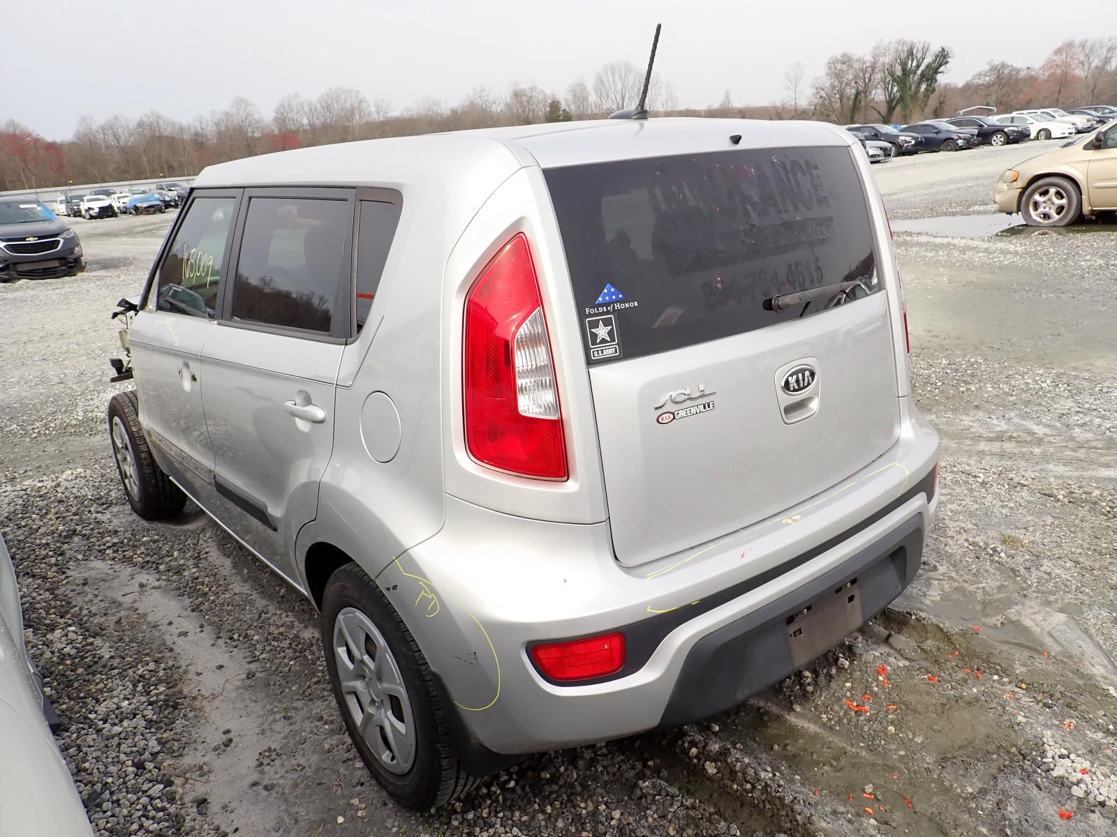 Photo 3 from auction – 2012 KIA SOUL with VIN KNDJT2A5XC7459064