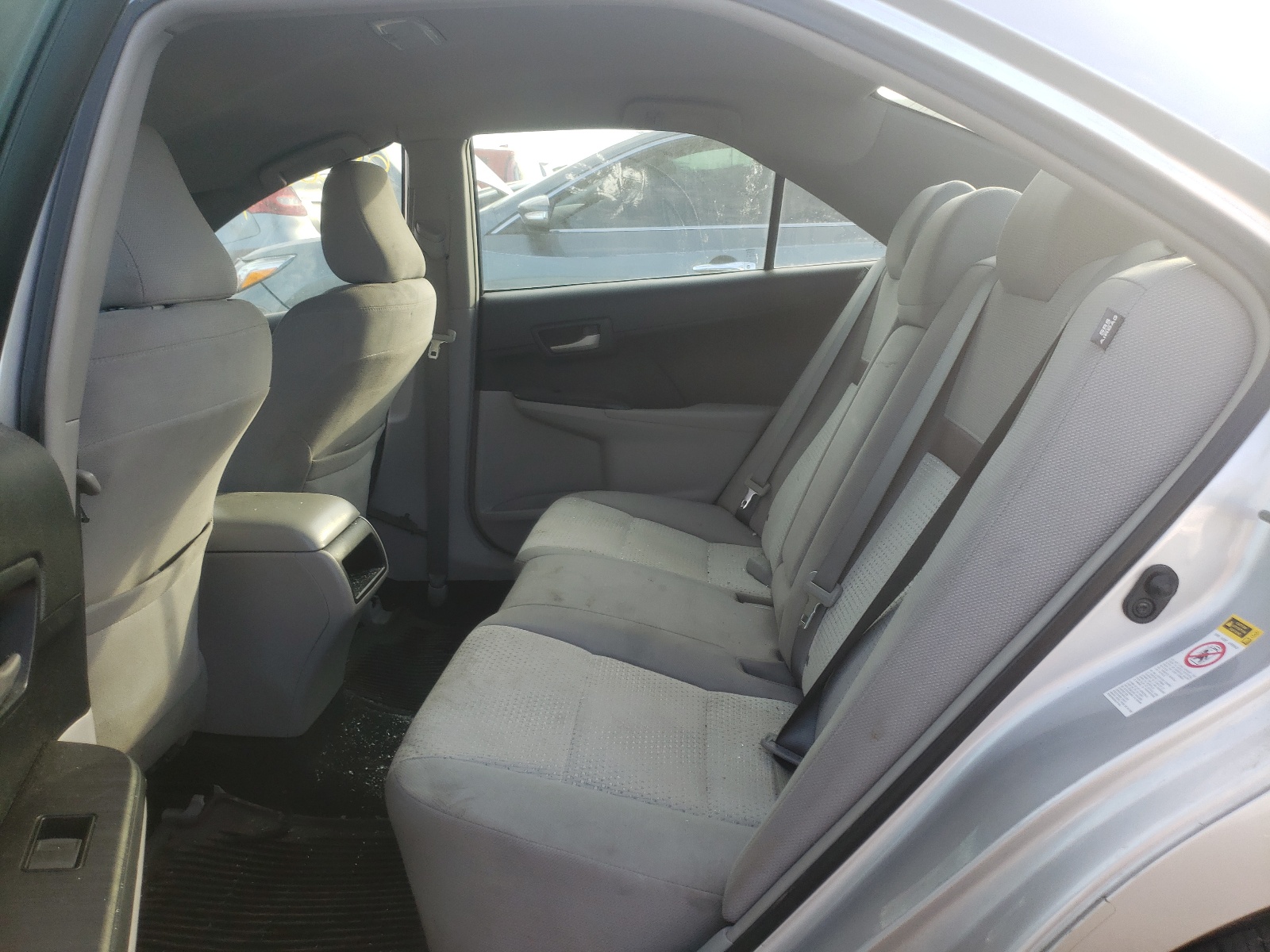 Photo 6 from auction – 2014 TOYOTA CAMRY L with VIN 4T4BF1FK1ER429140