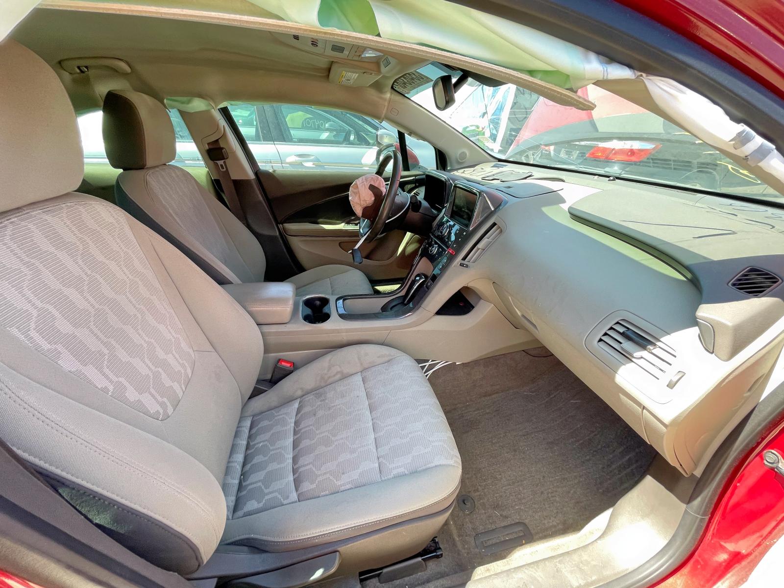 Photo 5 from auction – 2013 CHEVROLET VOLT with VIN 1G1RA6E40DU141208