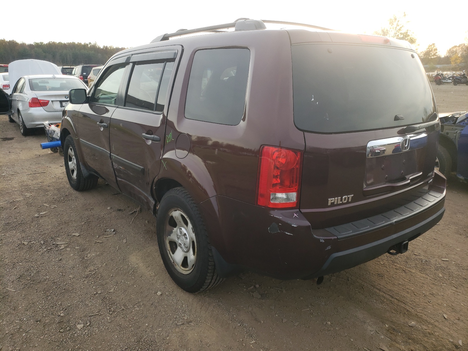 Photo 3 from auction – 2009 HONDA PILOT LX with VIN 5FNYF48219B054839