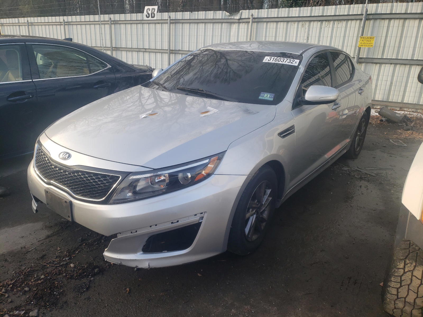 Photo 2 from auction – 2014 KIA OPTIMA LX with VIN KNAGM4A70E5458683