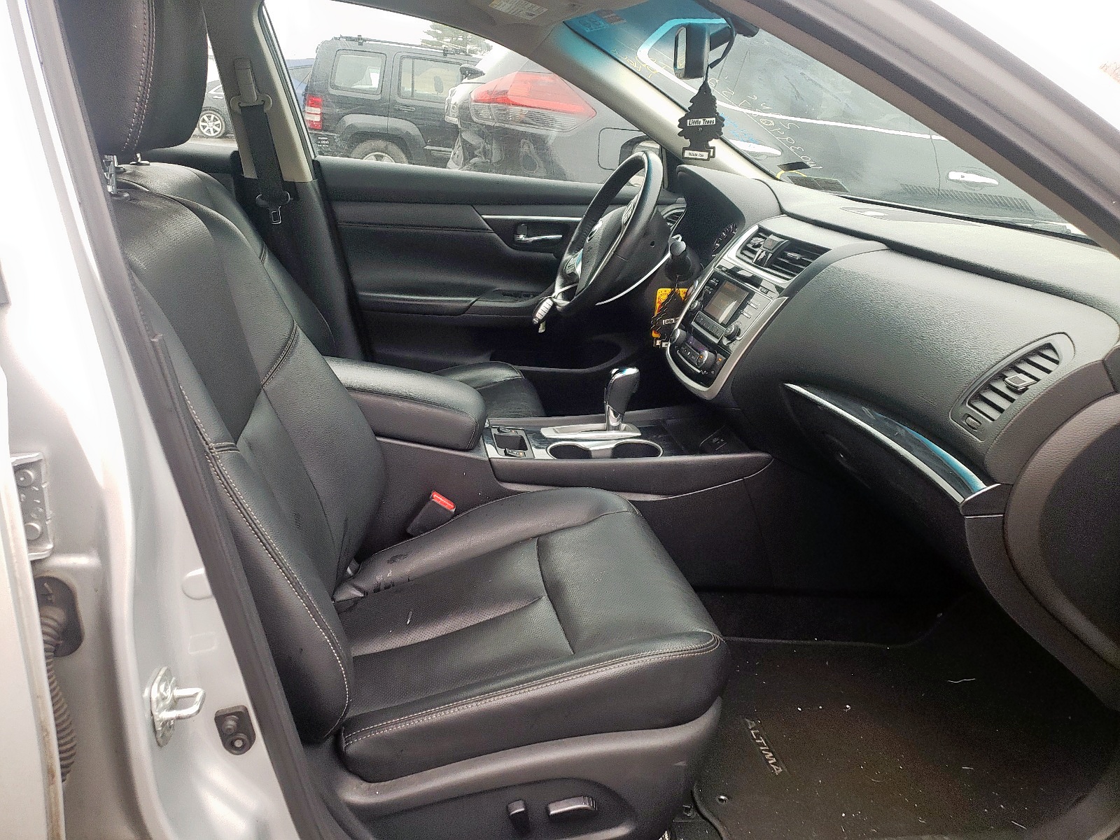 Photo 5 from auction – 2018 NISSAN ALTIMA 2.5 with VIN 1N4AL3AP0JC197802