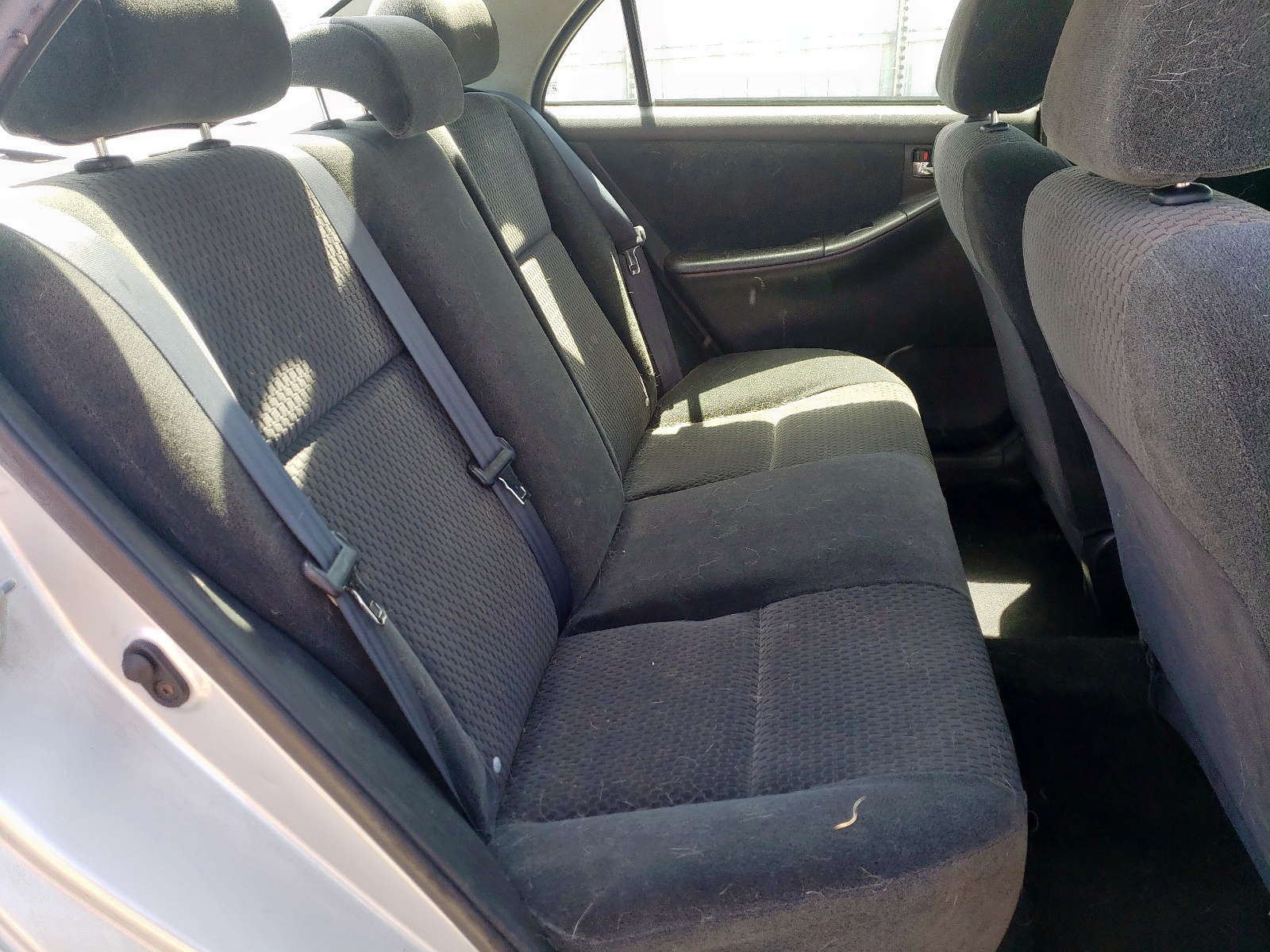 Photo 6 from auction – 2005 TOYOTA COROLLA CE with VIN 1NXBR32E45Z390072