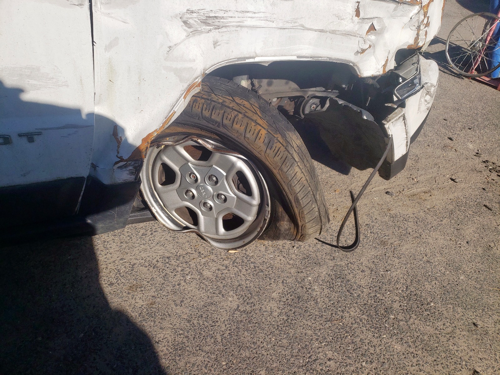 Photo 9 from auction – 2015 JEEP PATRIOT SP with VIN 1C4NJPBA4FD284316
