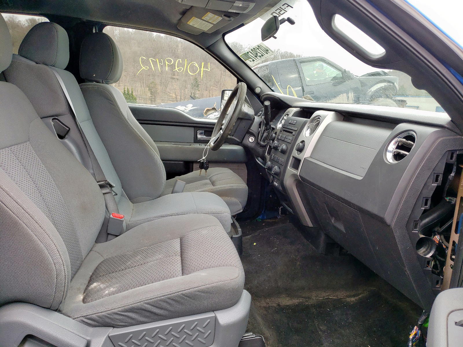 Photo 5 from auction – 2013 FORD F150 SUPER with VIN 1FTFX1EF5DFA68936