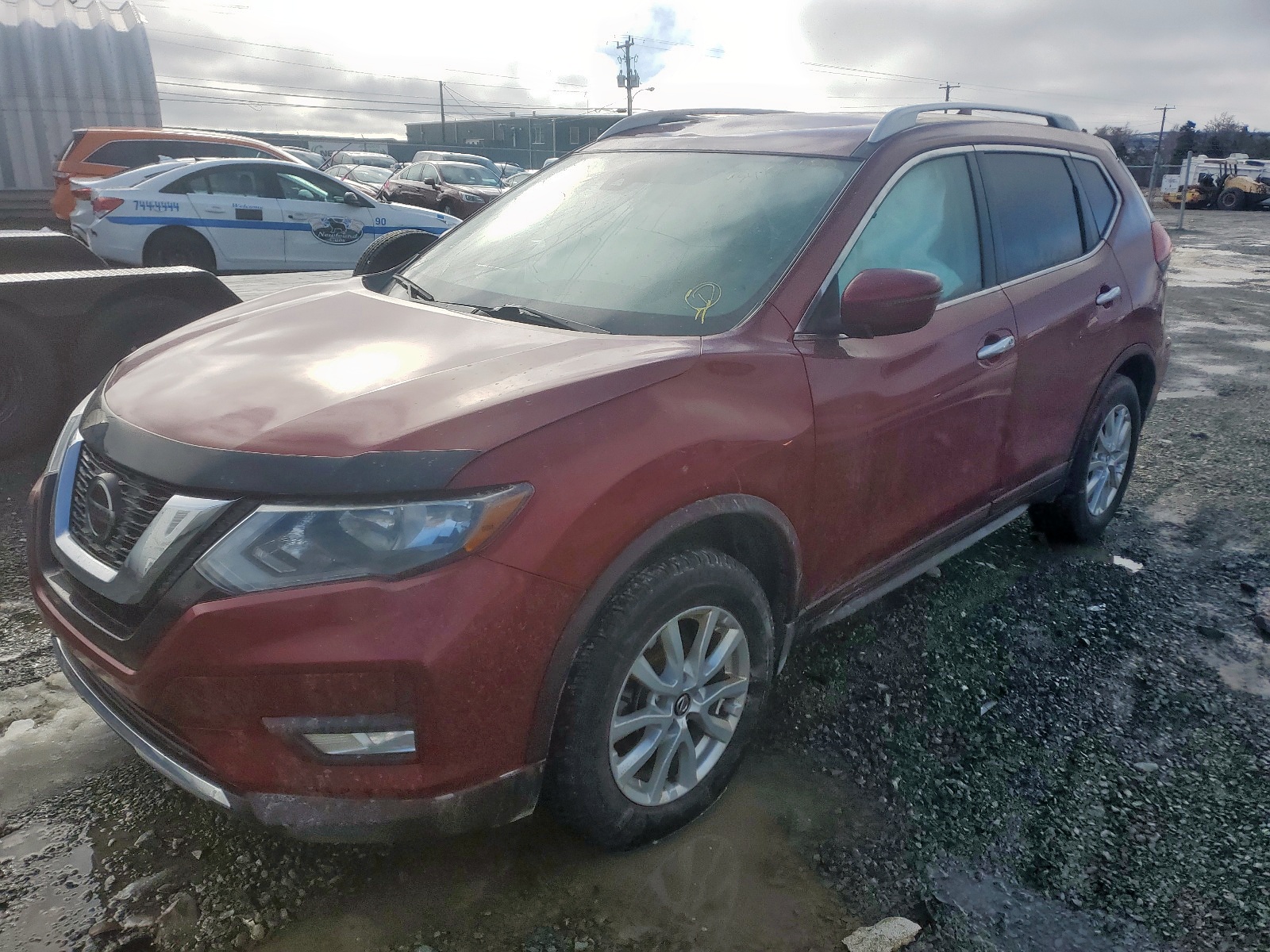Photo 2 from auction – 2019 NISSAN ROGUE S with VIN 5N1AT2MV2KC708017