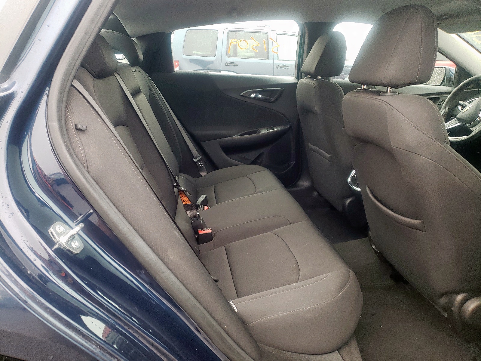 Photo 6 from auction – 2020 CHEVROLET MALIBU LT with VIN 1G1ZD5ST2LF095168